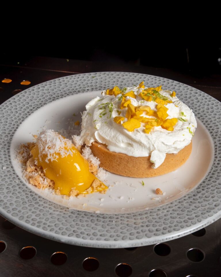 Tartaleta de mango y coco al perfume de lima
| 9,5€